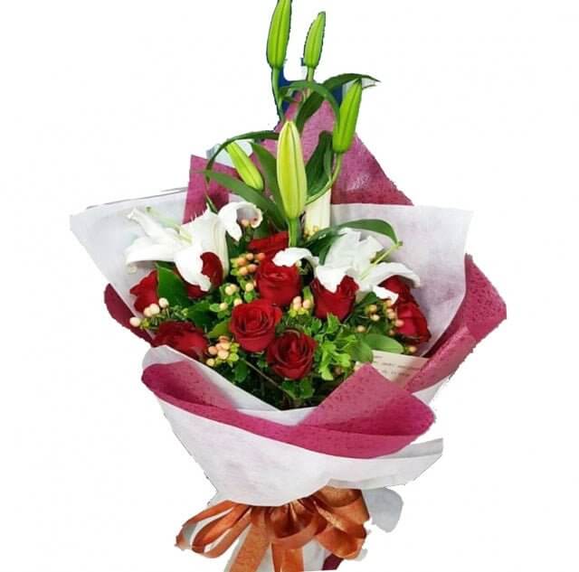 Mixed Rose Bouquet - Free Nationwide Delivery – Floristella